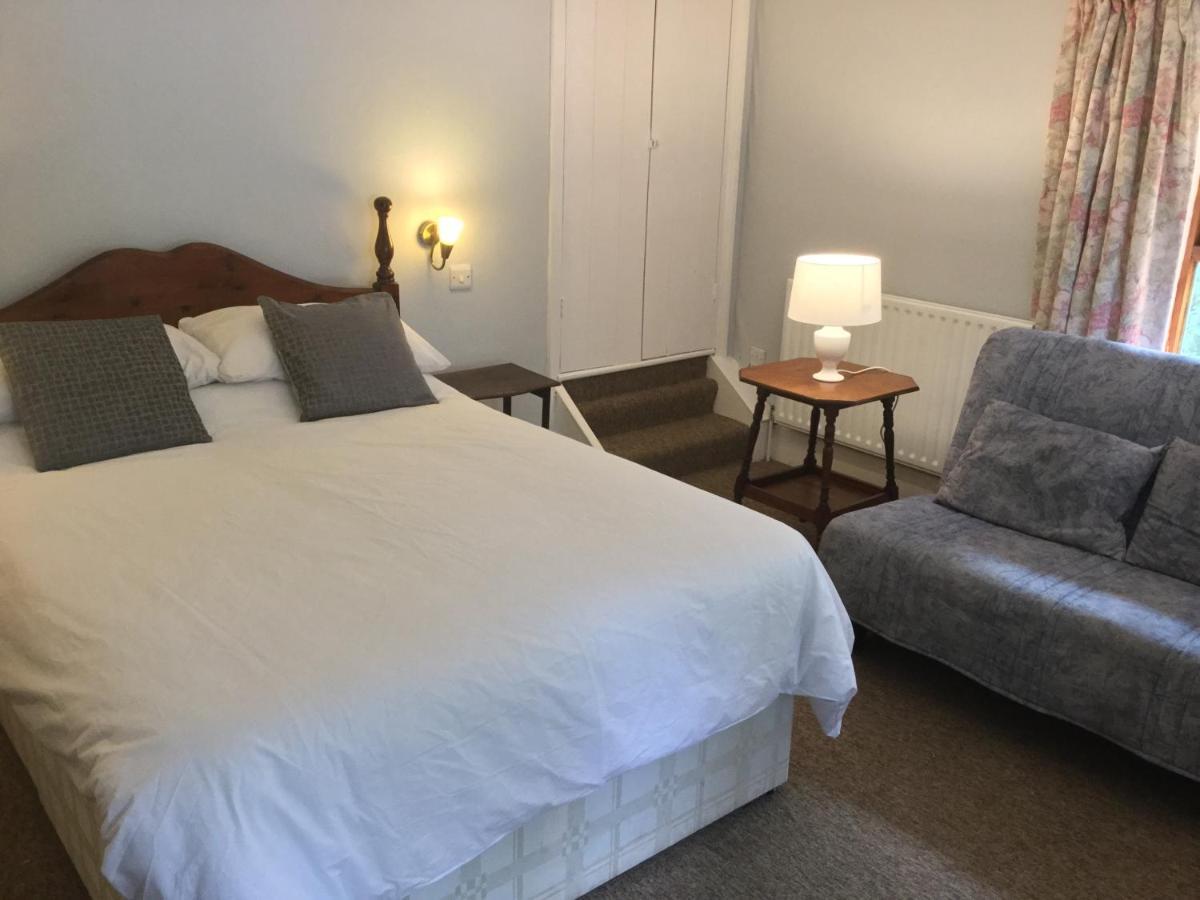 Scotland Lodge Berwick St James Room photo
